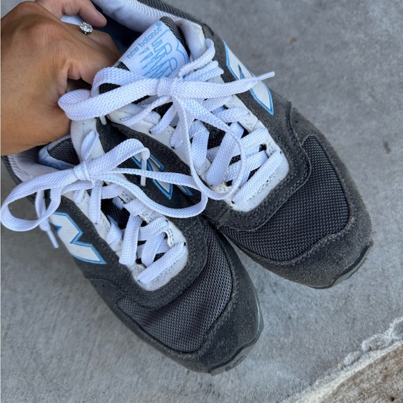 New Balance 598 Women’s Sneakers - Picture 5 of 6